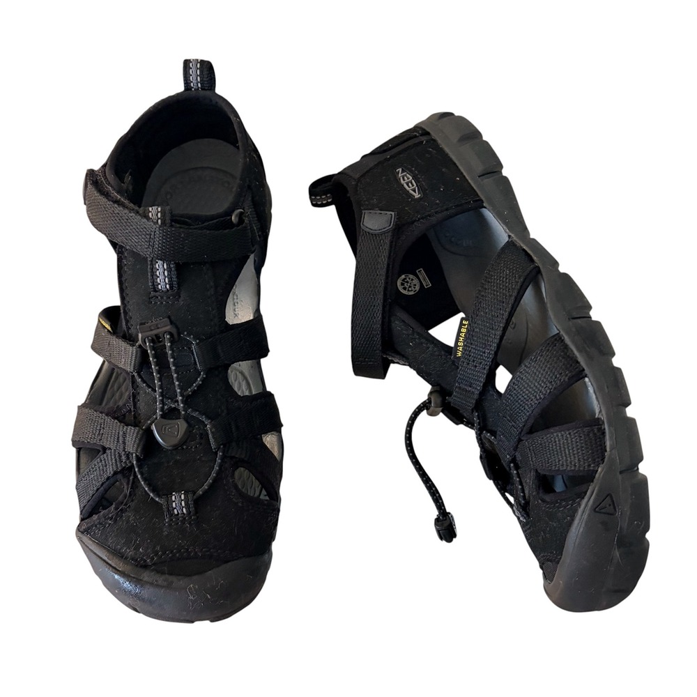 Keen CNX Black Women's Size 7 Hiking Water Sandals Core Outdoor Sporty‎
